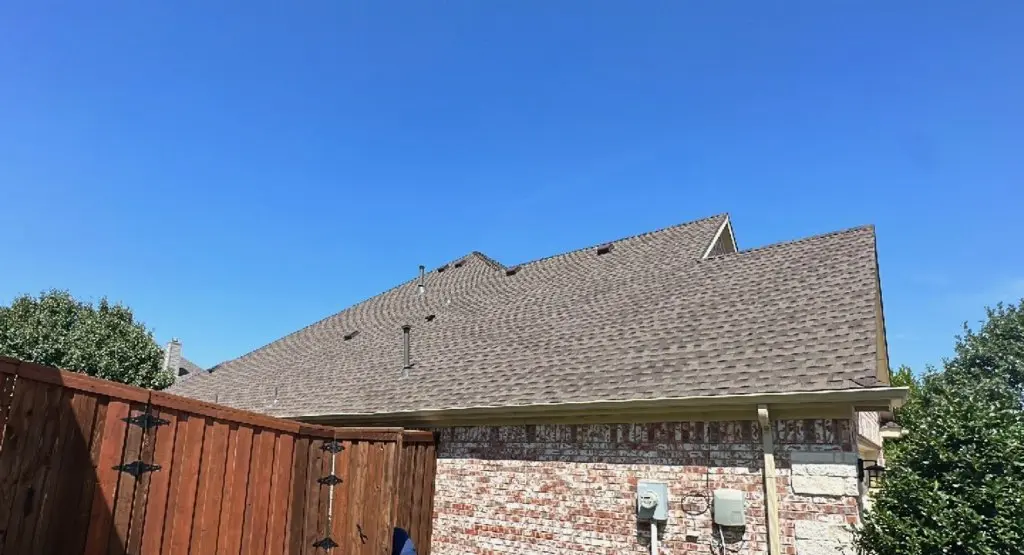 Completed roof replacement project in Bothell